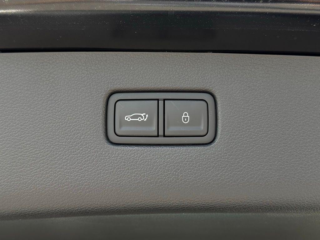 used 2025 Genesis GV80 car, priced at $58,002