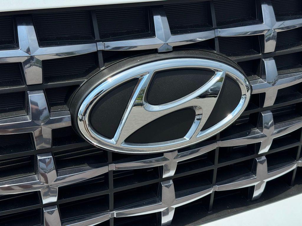 used 2025 Hyundai Venue car, priced at $21,787