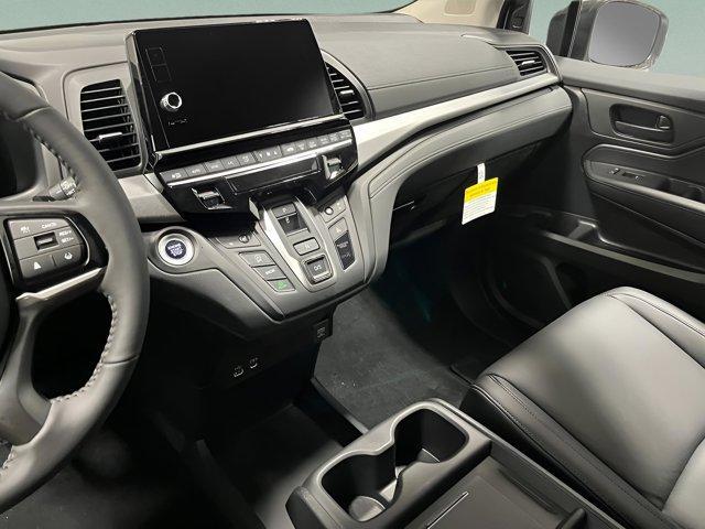 new 2026 Honda Odyssey car, priced at $42,010