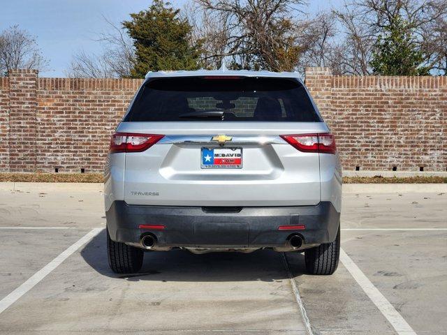 used 2021 Chevrolet Traverse car, priced at $13,988