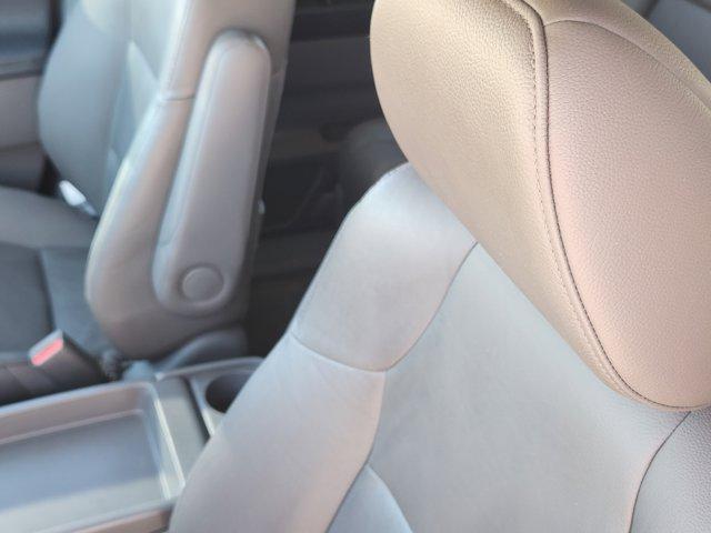 used 2015 Honda Odyssey car, priced at $13,901