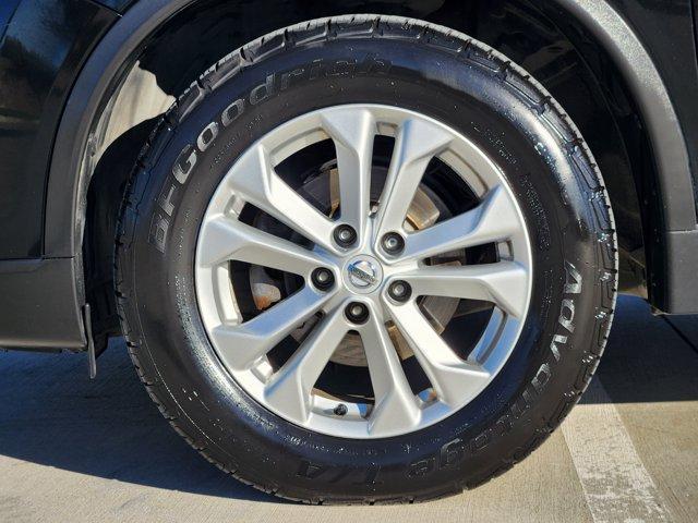 used 2016 Nissan Rogue car, priced at $10,600