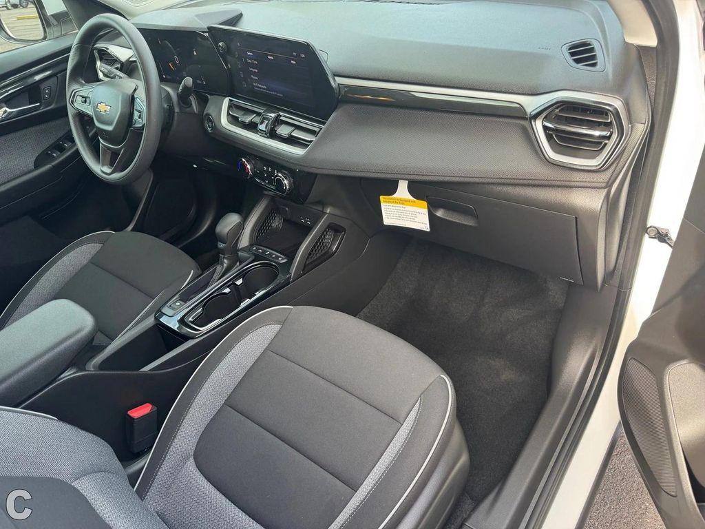 used 2026 Chevrolet TrailBlazer car, priced at $25,588