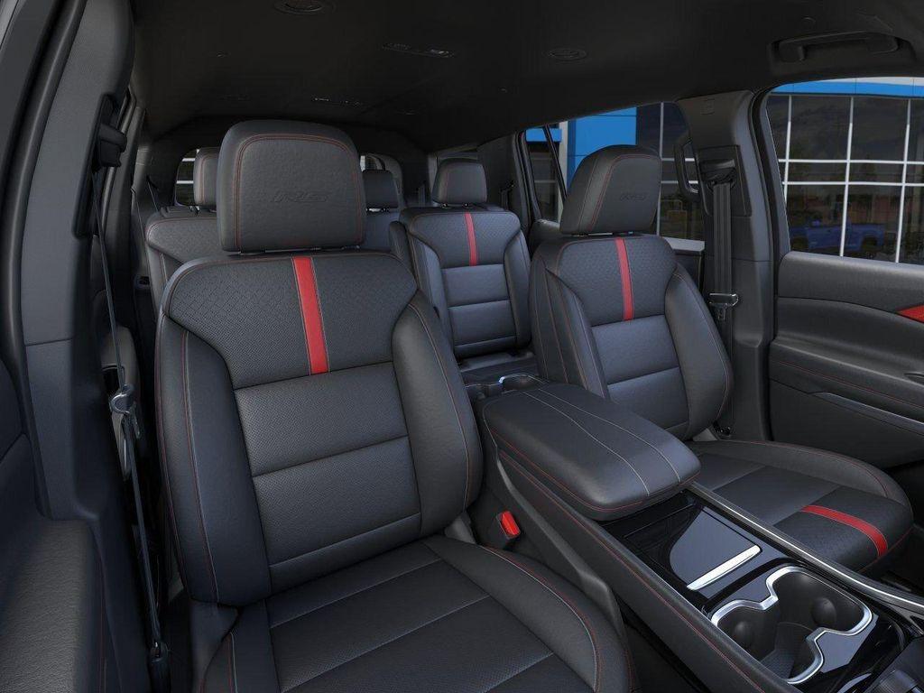 new 2026 Chevrolet Traverse car, priced at $52,994