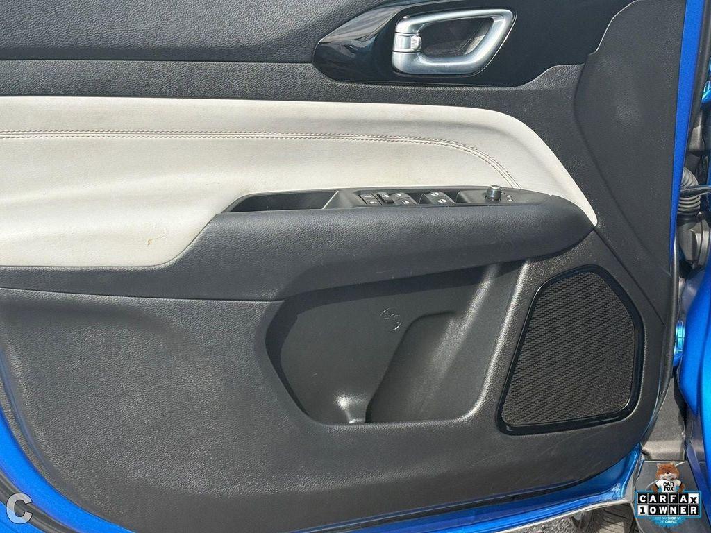 used 2025 Jeep Compass car, priced at $21,000