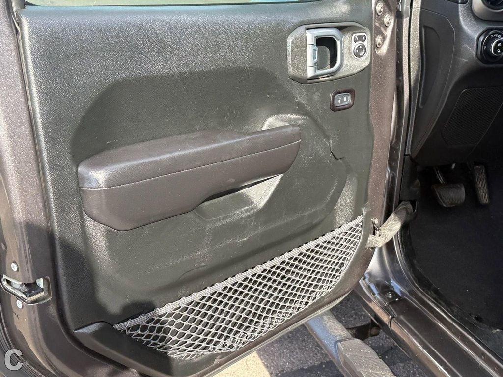 used 2020 Jeep Gladiator car, priced at $25,788