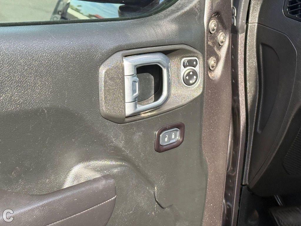 used 2020 Jeep Gladiator car, priced at $25,788