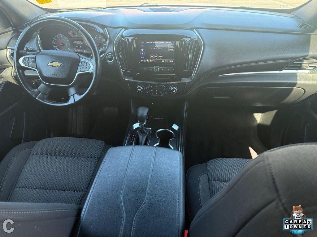 used 2023 Chevrolet Traverse car, priced at $26,288