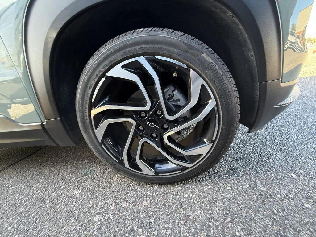 used 2024 Chevrolet TrailBlazer car, priced at $23,700