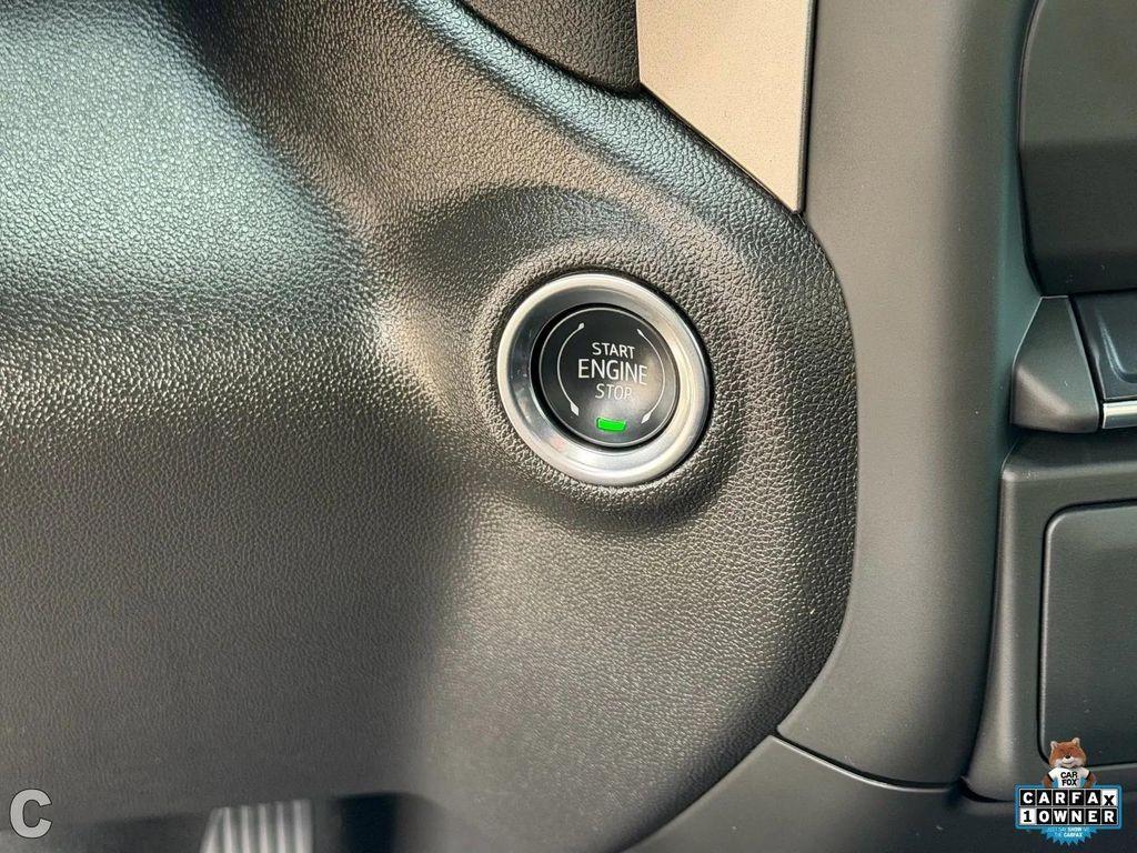 used 2025 Chevrolet Silverado 1500 car, priced at $43,988