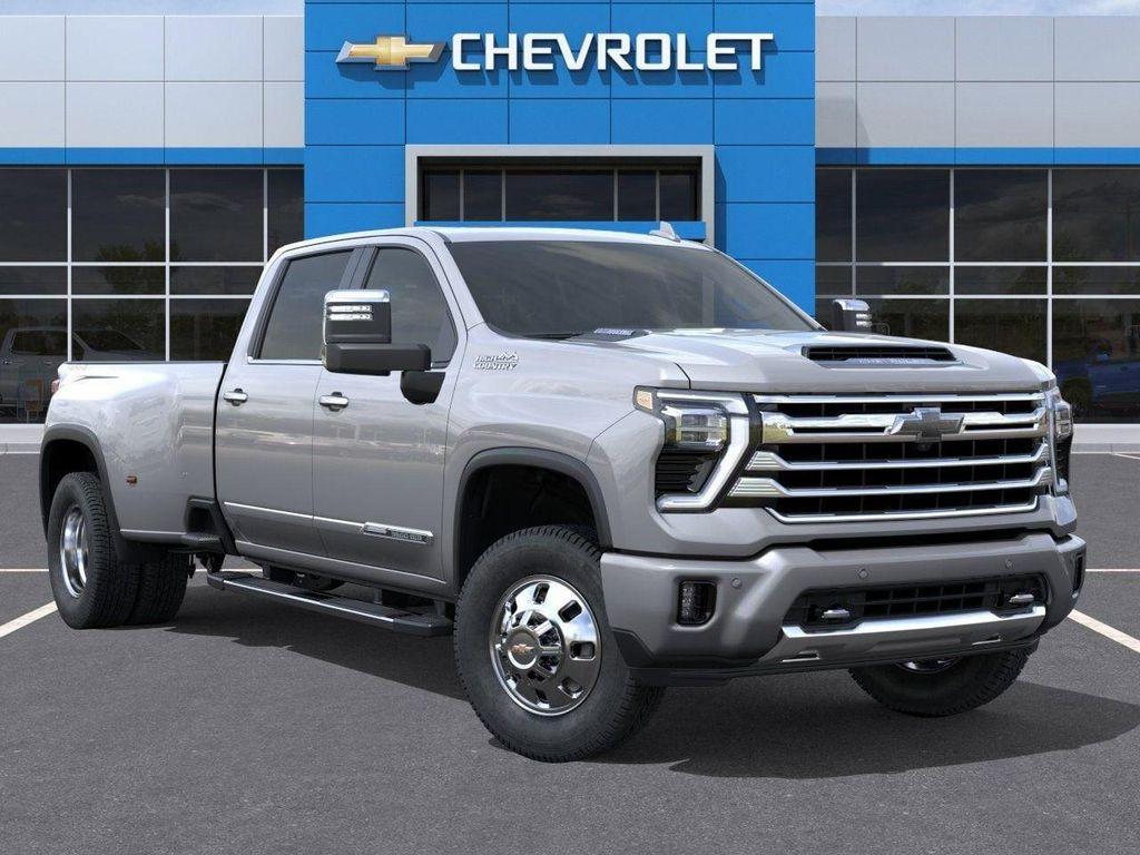 new 2026 Chevrolet Silverado 3500 car, priced at $84,014
