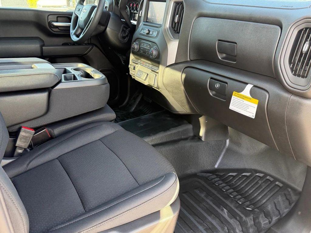 new 2026 Chevrolet Silverado 2500 car, priced at $50,128