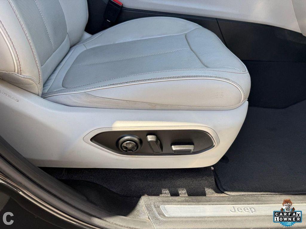 used 2022 Jeep Grand Cherokee L car, priced at $28,964