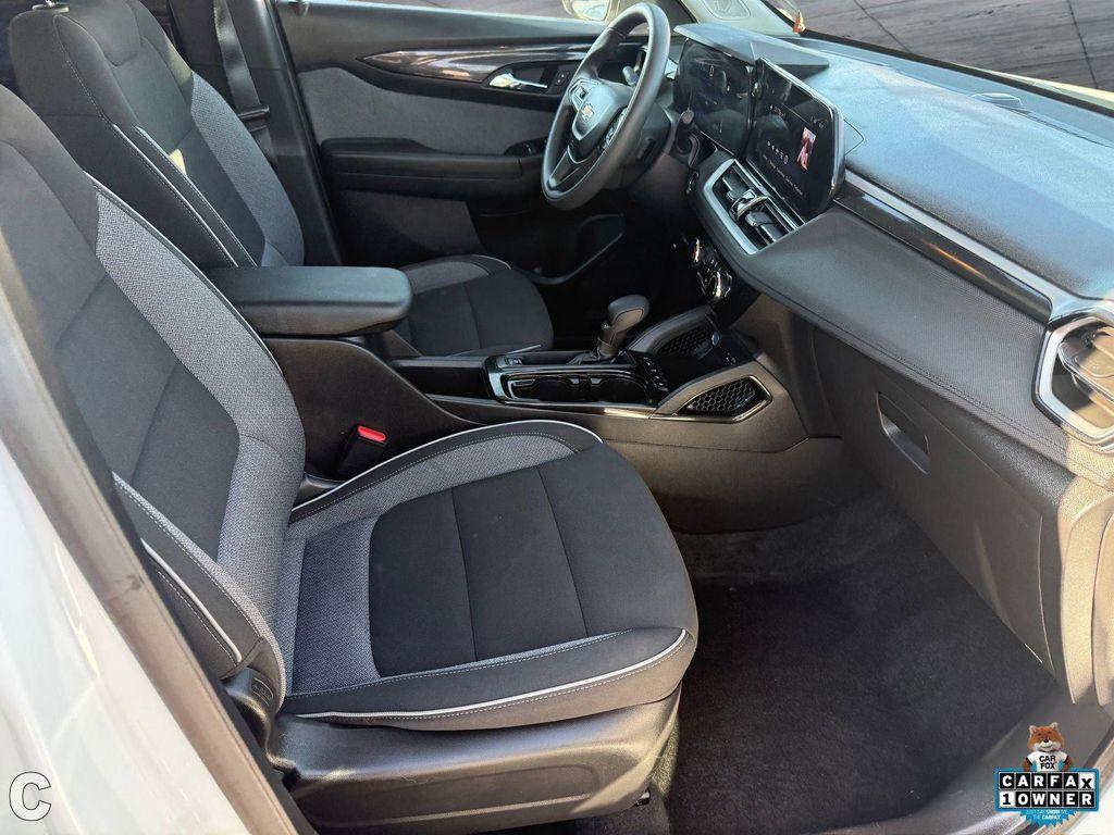 used 2025 Chevrolet TrailBlazer car, priced at $20,988