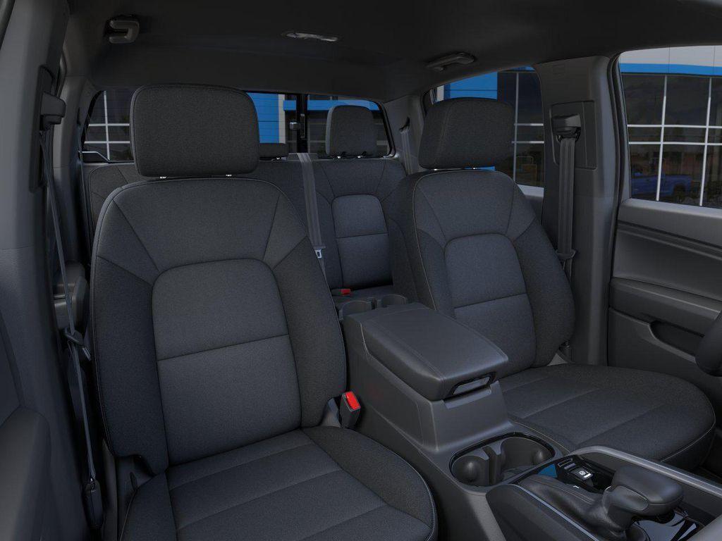 new 2025 Chevrolet Colorado car, priced at $33,625