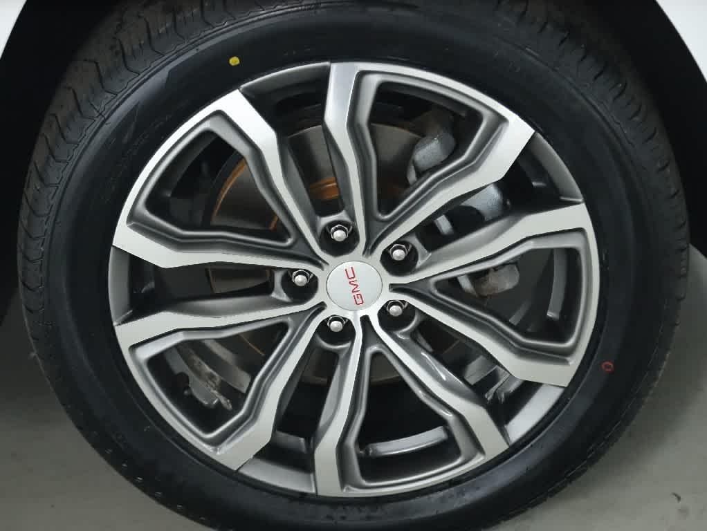 used 2020 GMC Terrain car, priced at $25,991