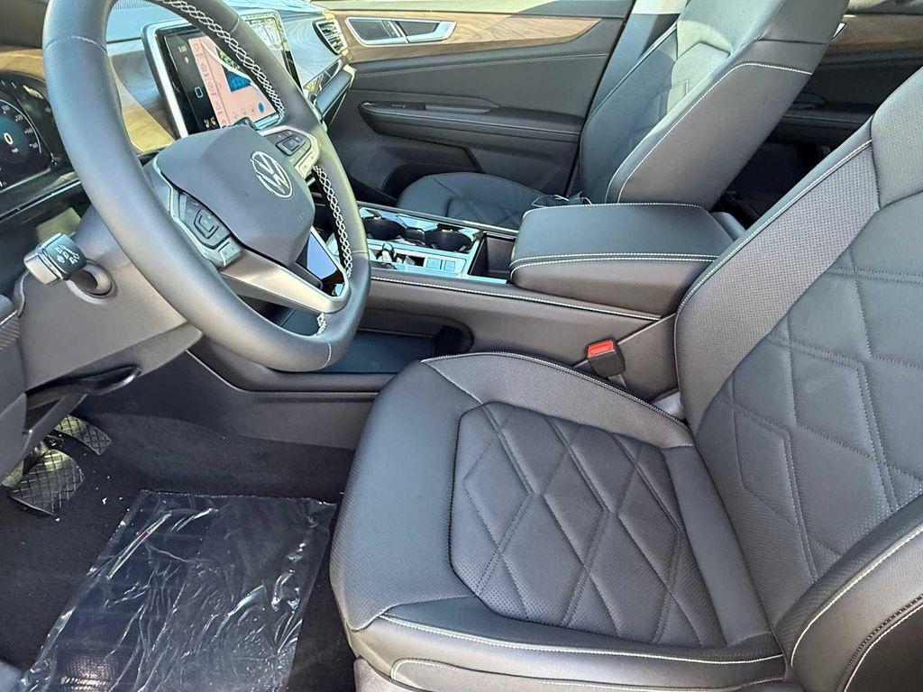 new 2026 Volkswagen Atlas car, priced at $50,870