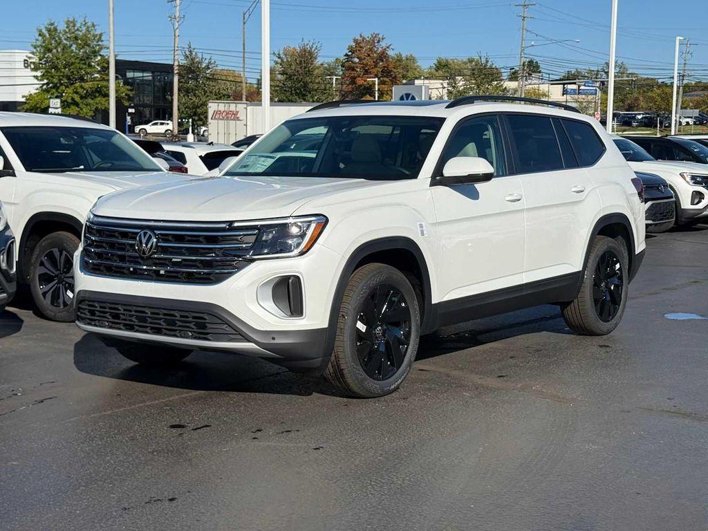 new 2026 Volkswagen Atlas car, priced at $48,911