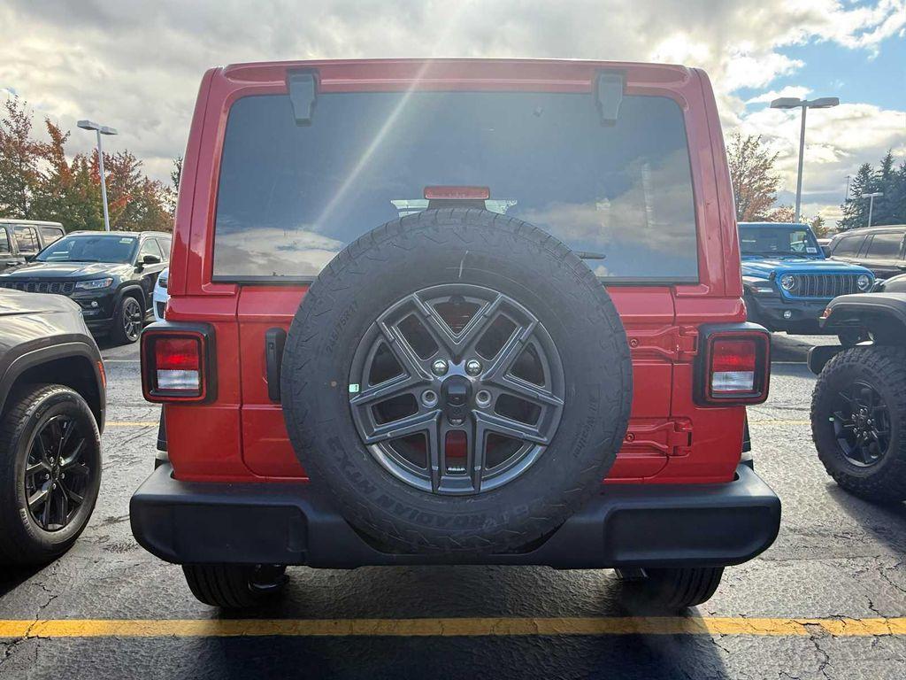 new 2026 Jeep Wrangler car, priced at $48,534
