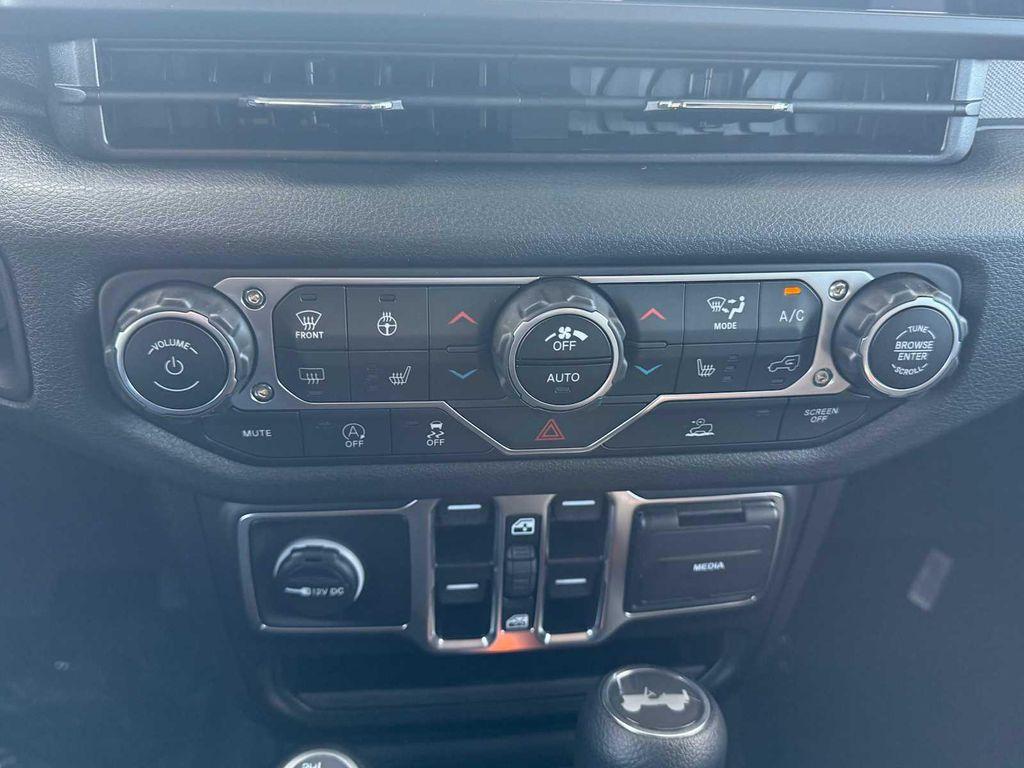 new 2026 Jeep Wrangler car, priced at $48,379