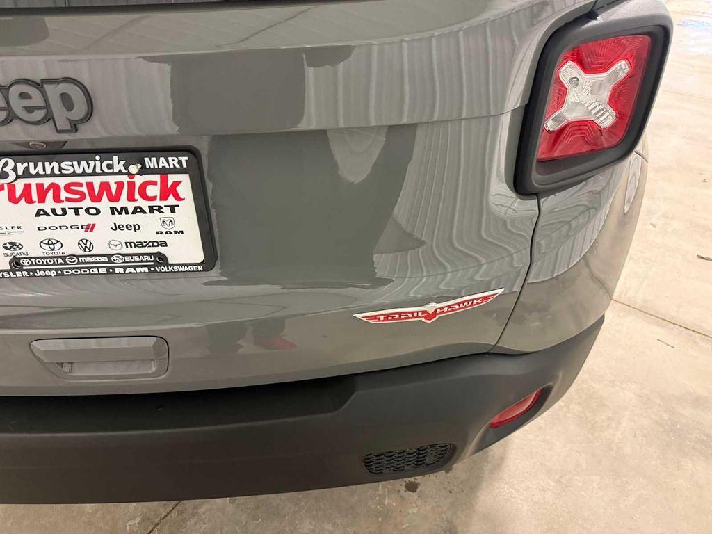 used 2021 Jeep Renegade car, priced at $24,218