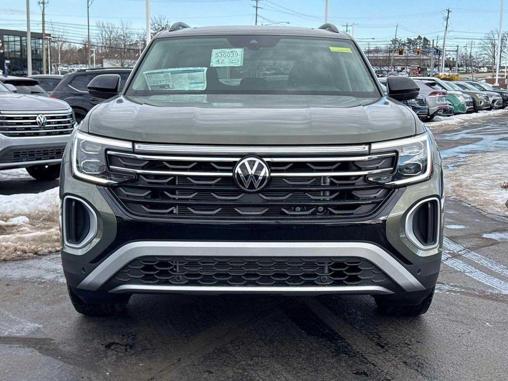 new 2026 Volkswagen Atlas car, priced at $51,175