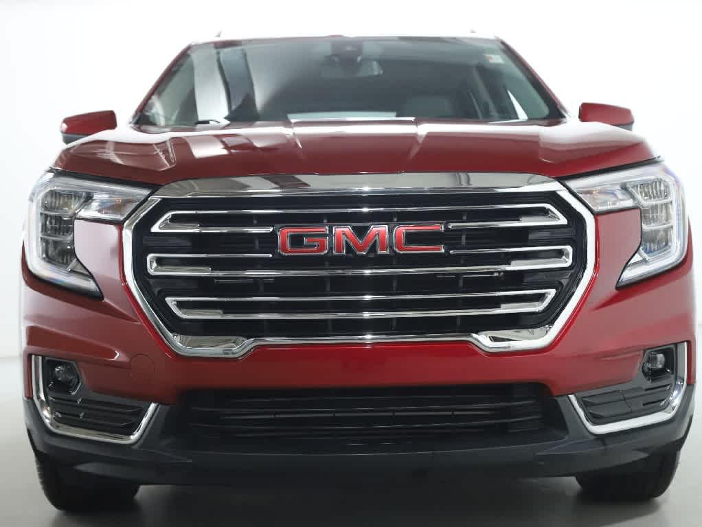 used 2023 GMC Terrain car, priced at $26,368