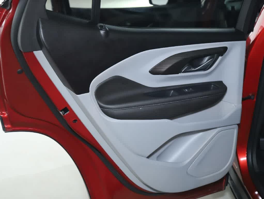 used 2023 GMC Terrain car, priced at $26,368