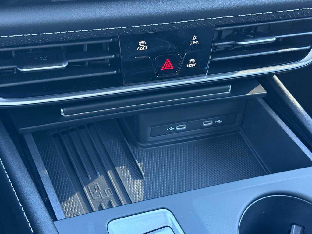 new 2026 Volkswagen Atlas car, priced at $44,756