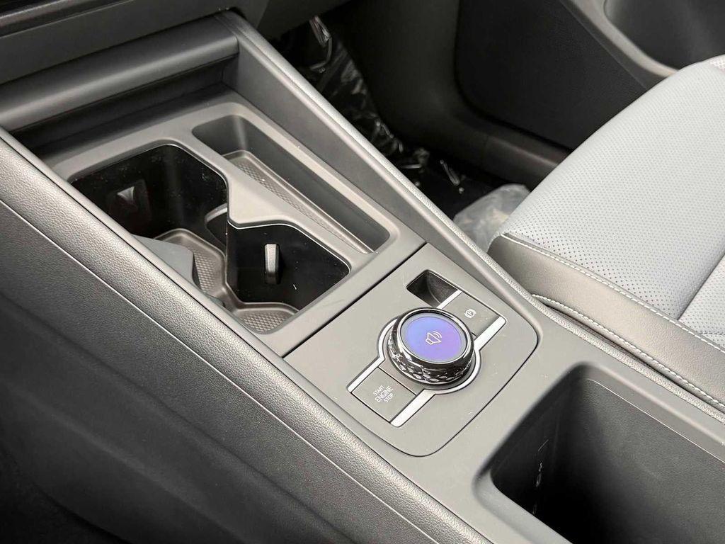new 2026 Volkswagen Tiguan car, priced at $40,551