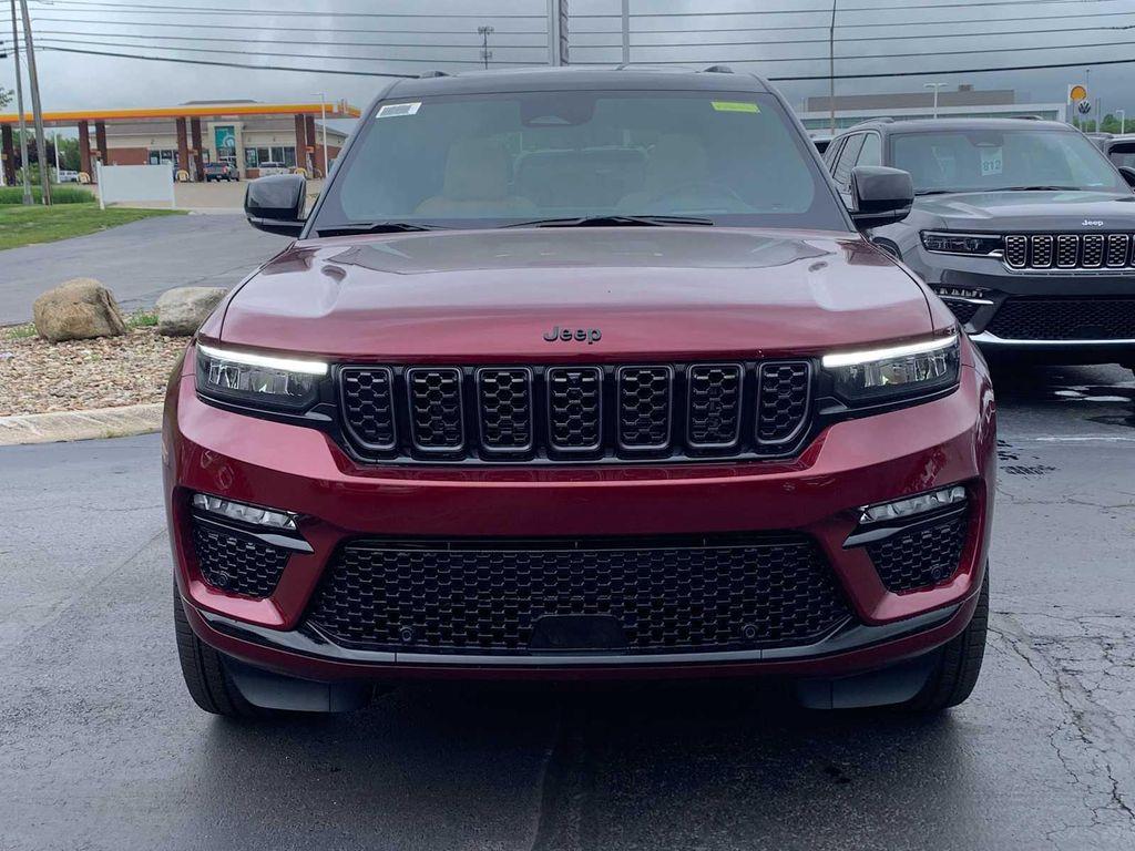 new 2025 Jeep Grand Cherokee car, priced at $68,560