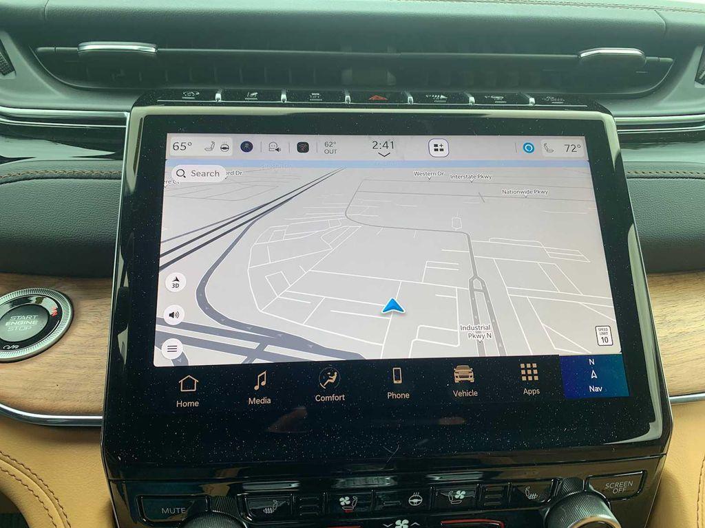 new 2025 Jeep Grand Cherokee car, priced at $68,560