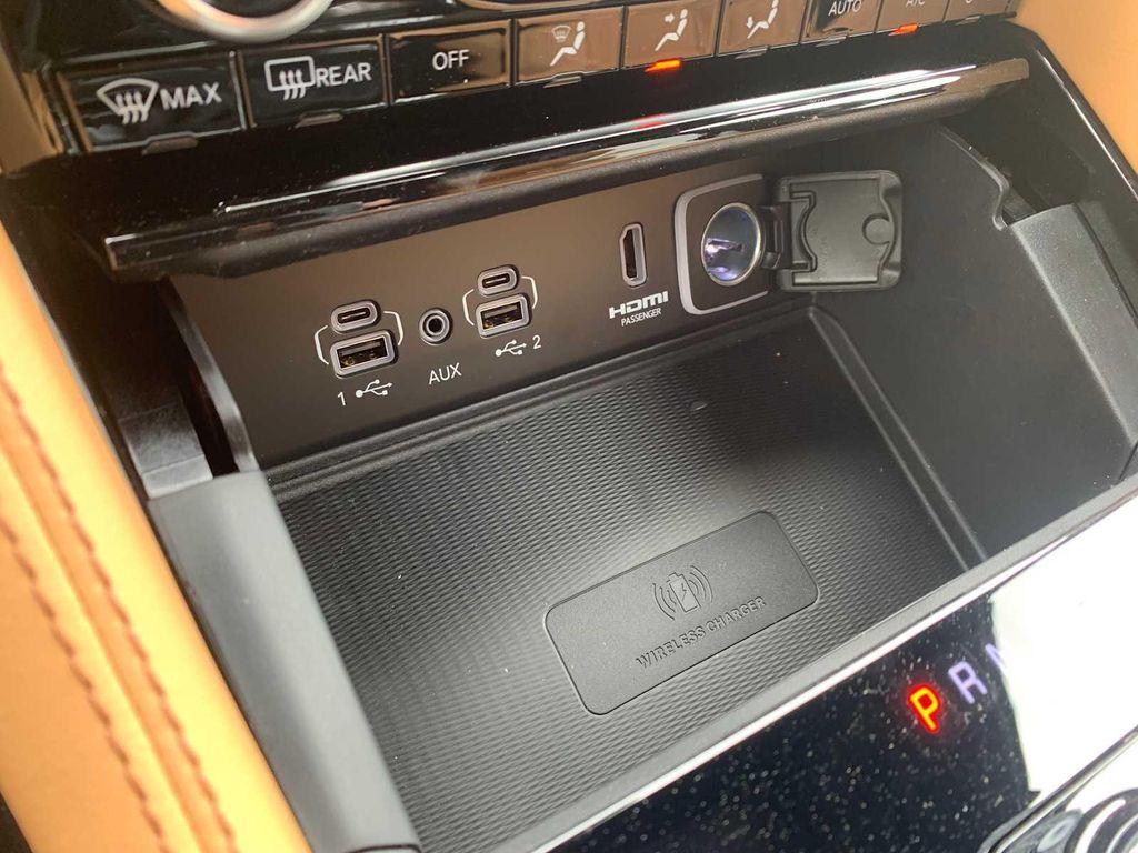 new 2025 Jeep Grand Cherokee car, priced at $68,560