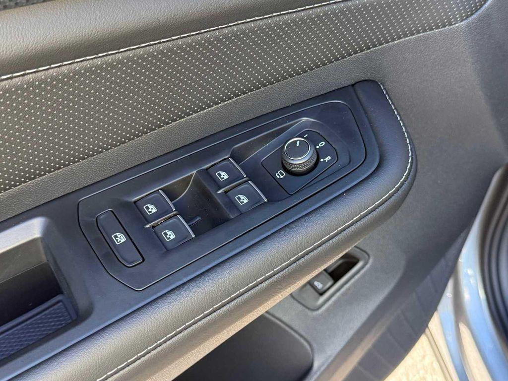 new 2026 Volkswagen Atlas Cross Sport car, priced at $56,238