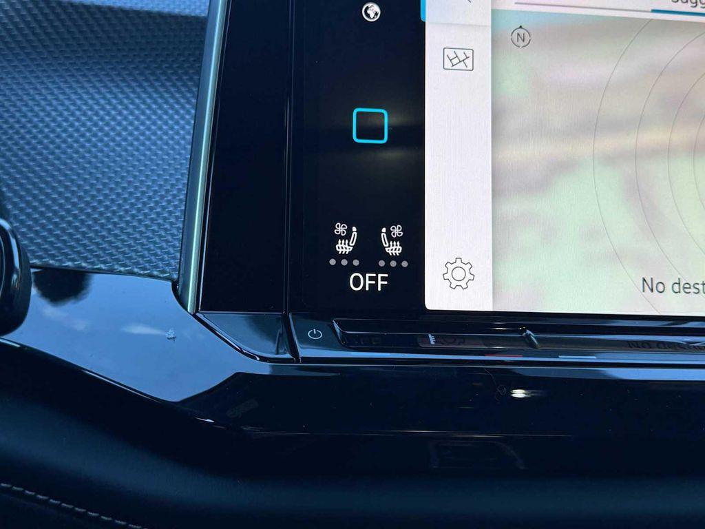 new 2026 Volkswagen Atlas Cross Sport car, priced at $56,238