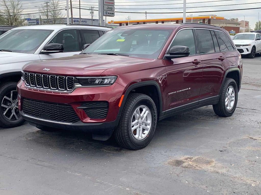 new 2025 Jeep Grand Cherokee car, priced at $43,420