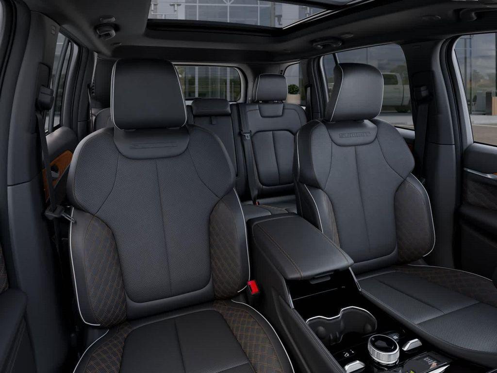 new 2026 Jeep Grand Cherokee car, priced at $63,752