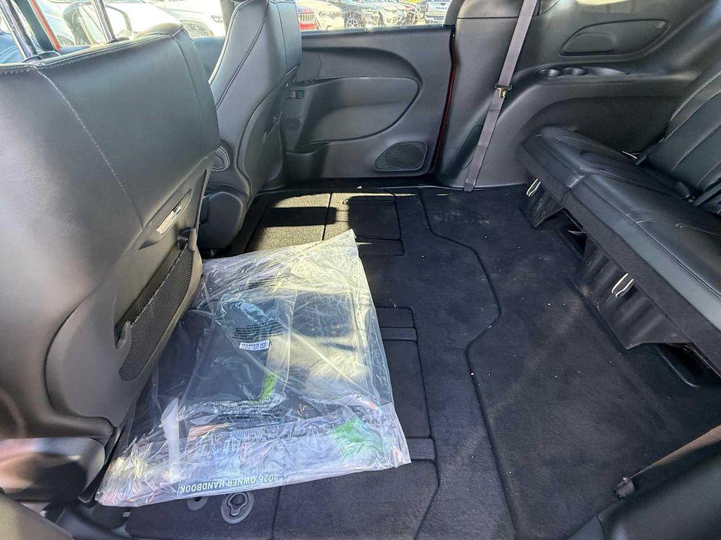 new 2026 Chrysler Pacifica car, priced at $49,885