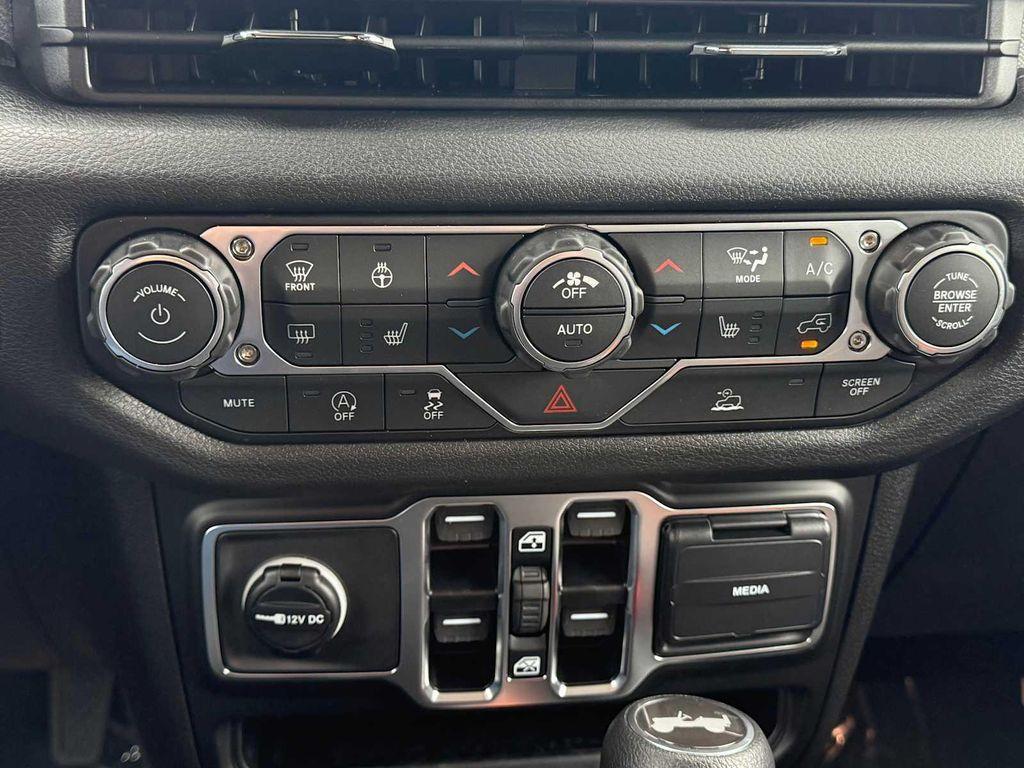 new 2026 Jeep Wrangler car, priced at $48,034