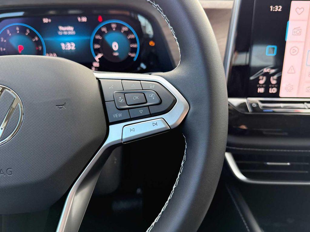 new 2026 Volkswagen Atlas car, priced at $47,876