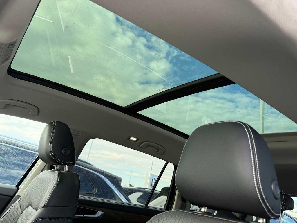 new 2026 Volkswagen Atlas car, priced at $47,876