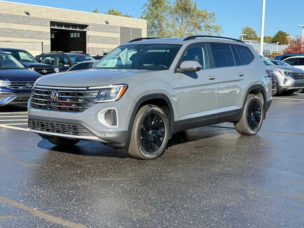 new 2026 Volkswagen Atlas car, priced at $50,175