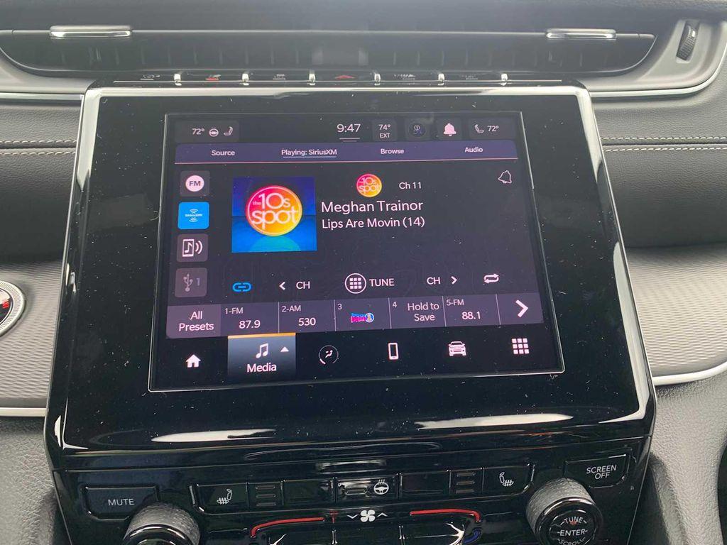 new 2025 Jeep Grand Cherokee car, priced at $40,434