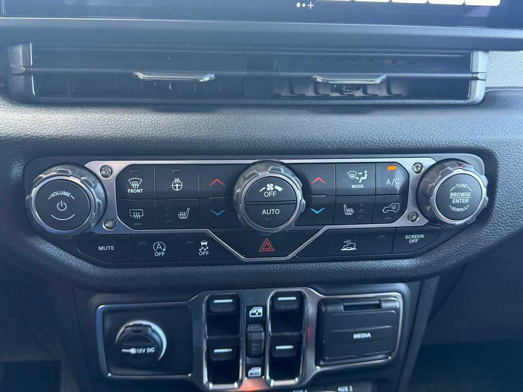 new 2026 Jeep Wrangler car, priced at $48,974