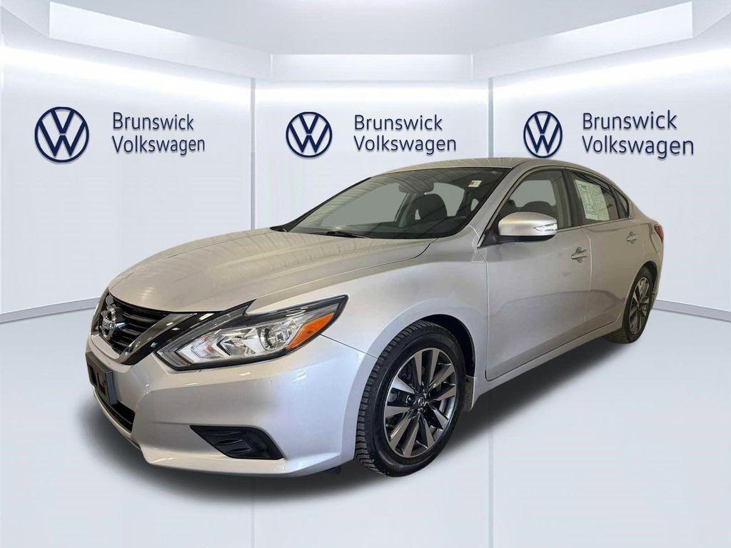 used 2017 Nissan Altima car, priced at $15,194