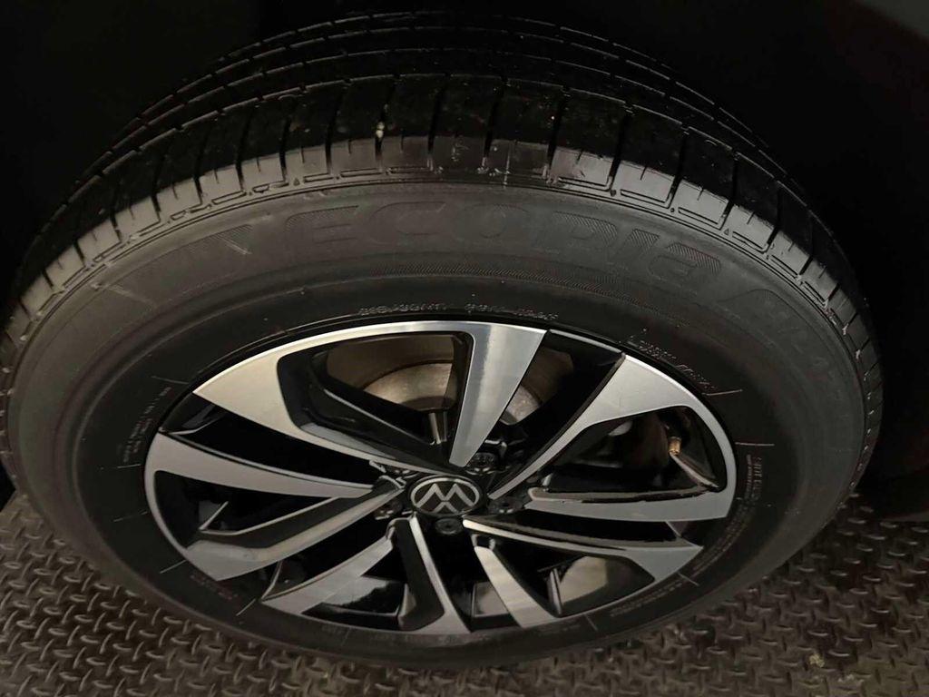 used 2022 Volkswagen Tiguan car, priced at $16,821