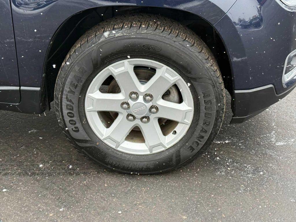 used 2015 GMC Acadia car, priced at $12,842