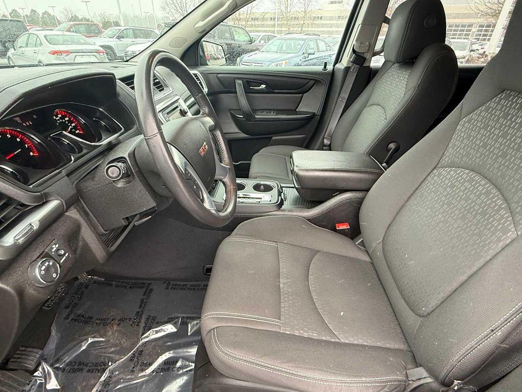 used 2015 GMC Acadia car, priced at $12,842