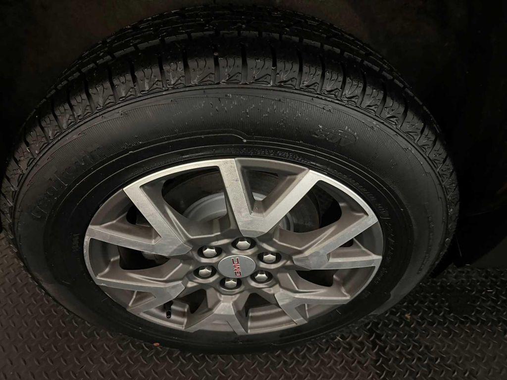 used 2023 GMC Acadia car, priced at $30,802