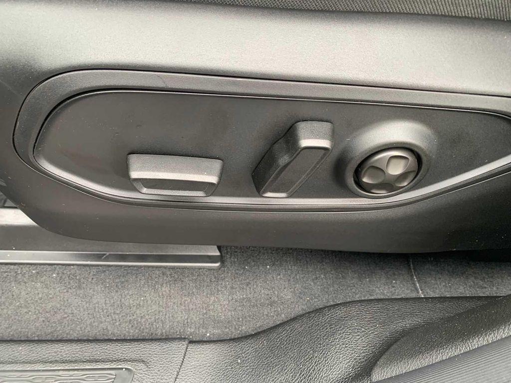 new 2025 Jeep Grand Cherokee car, priced at $55,010